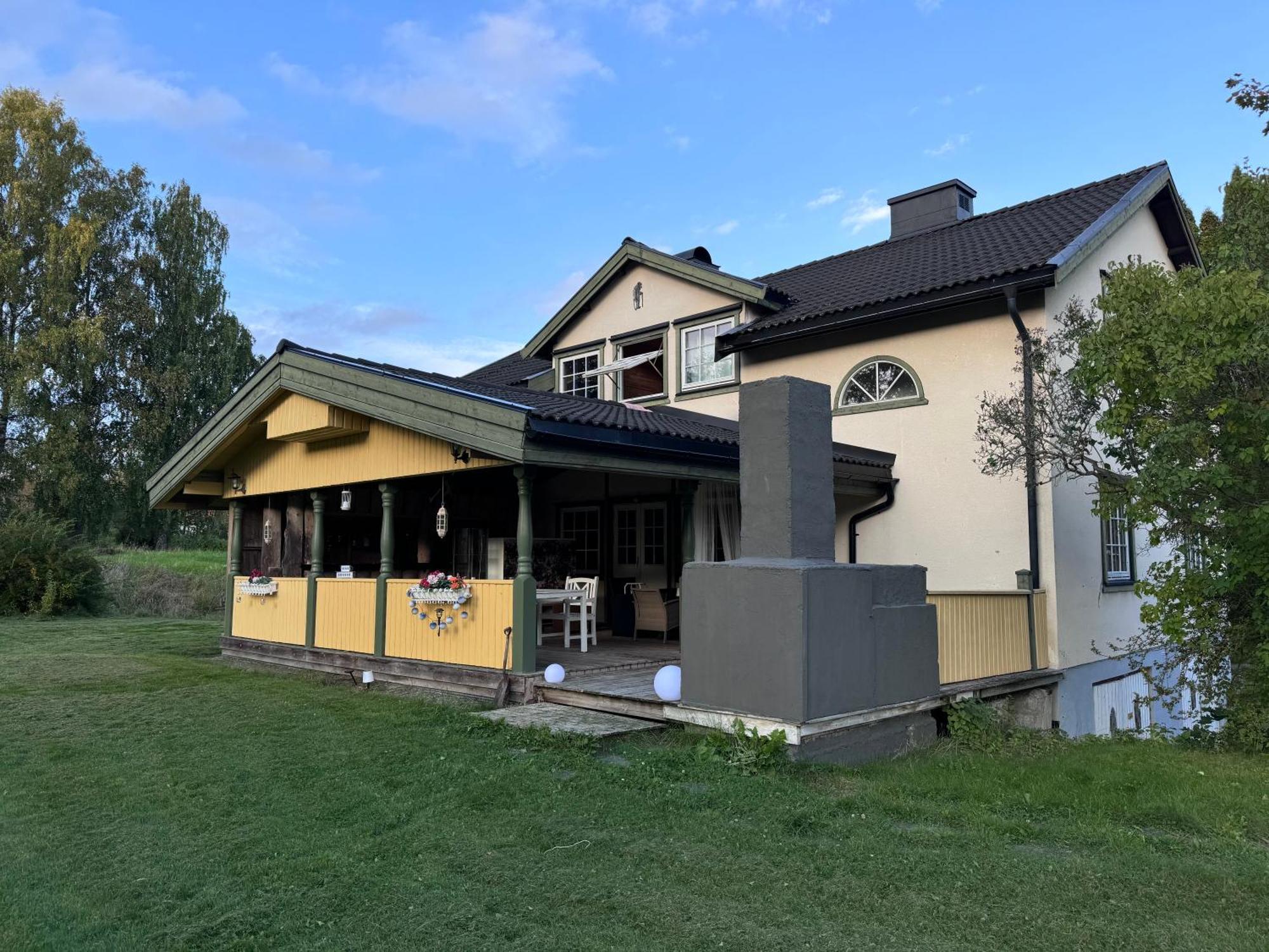 Large Cozy Villa Between Stockholm And Oslo Amotfors Exterior photo